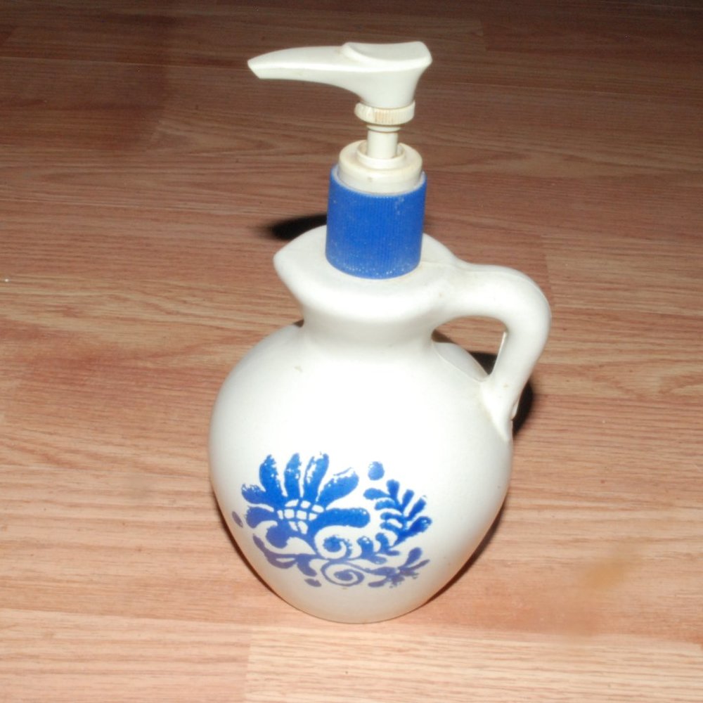 Avon Country Jug Hand Moisturizer Bottle